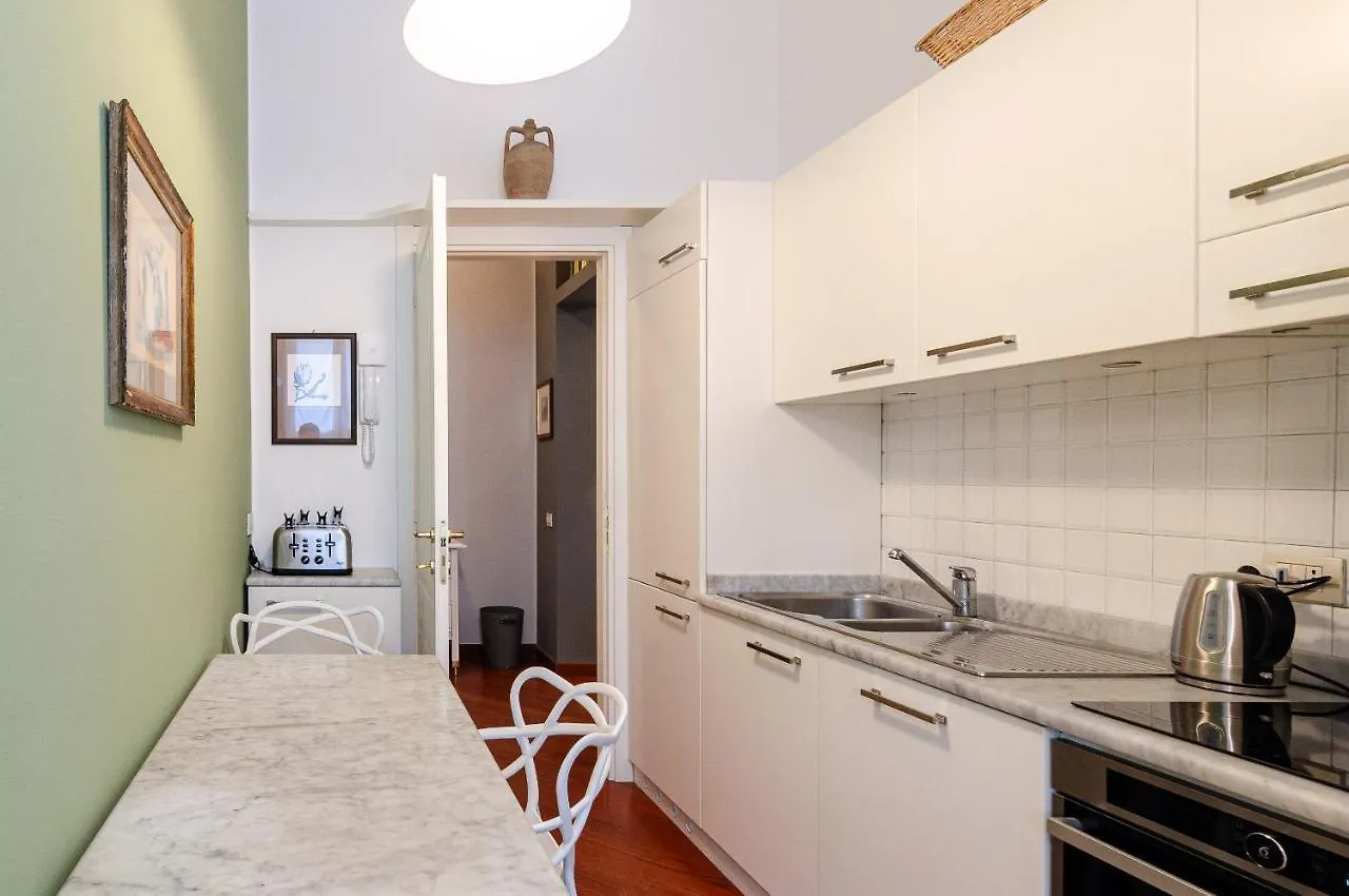Lux Contemporary Flat - Porta Romana Milan Apartment